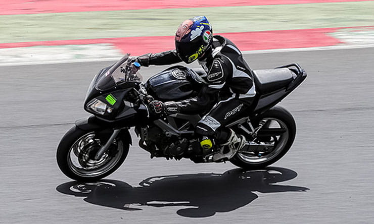 Best cheap track day bikes 2019 [Top 10]